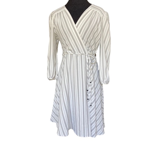Calvin Klein Midi Wrap Gray and White Striped Dress Women's 12 - Picture 1 of 6